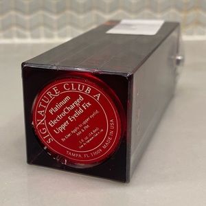 Signature Club A Platinum Electrocharged Upper Eye Lid Fix